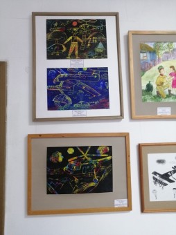 Открыта выставка работ учащихся художественного отделения МБУДО «ЯДШИ «День защитника Отечества» 1