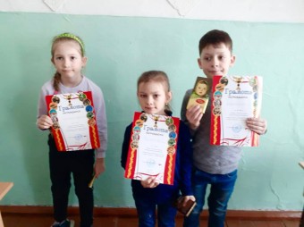 Турнир по русским шашкам среди первоклассников двух школ прошел в Варфоломеевском сельском поселении