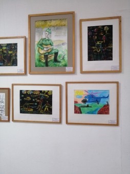 Открыта выставка работ учащихся художественного отделения МБУДО «ЯДШИ «День защитника Отечества» 3