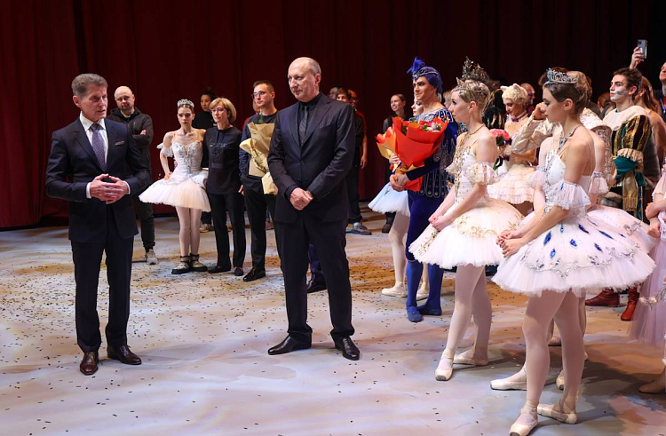 Приморский балет «Спящая красавица» очаровал зрителей Харбина