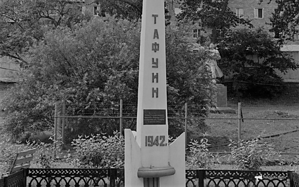 А вы знаете, сколько памятников, посвященных ВОВ, внесено в реестр недвижимости в Приморье?